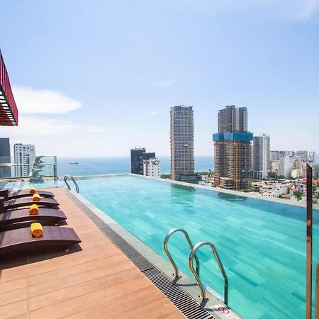 Cordial Grand Hotel Da Nang Beach - Infinity Rooftop Pool ภายนอก รูปภาพ