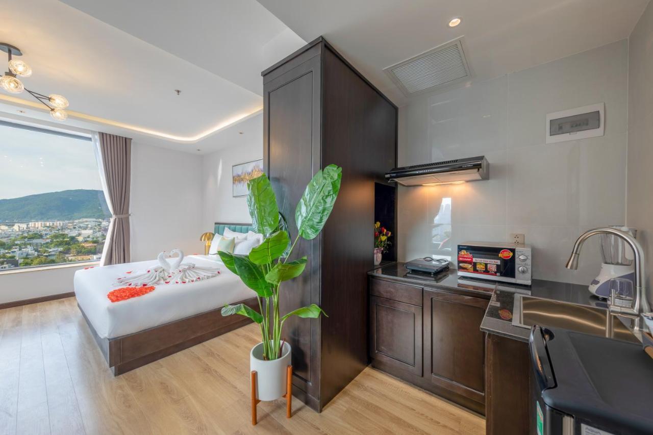Cordial Grand Hotel Da Nang Beach - Infinity Rooftop Pool ภายนอก รูปภาพ