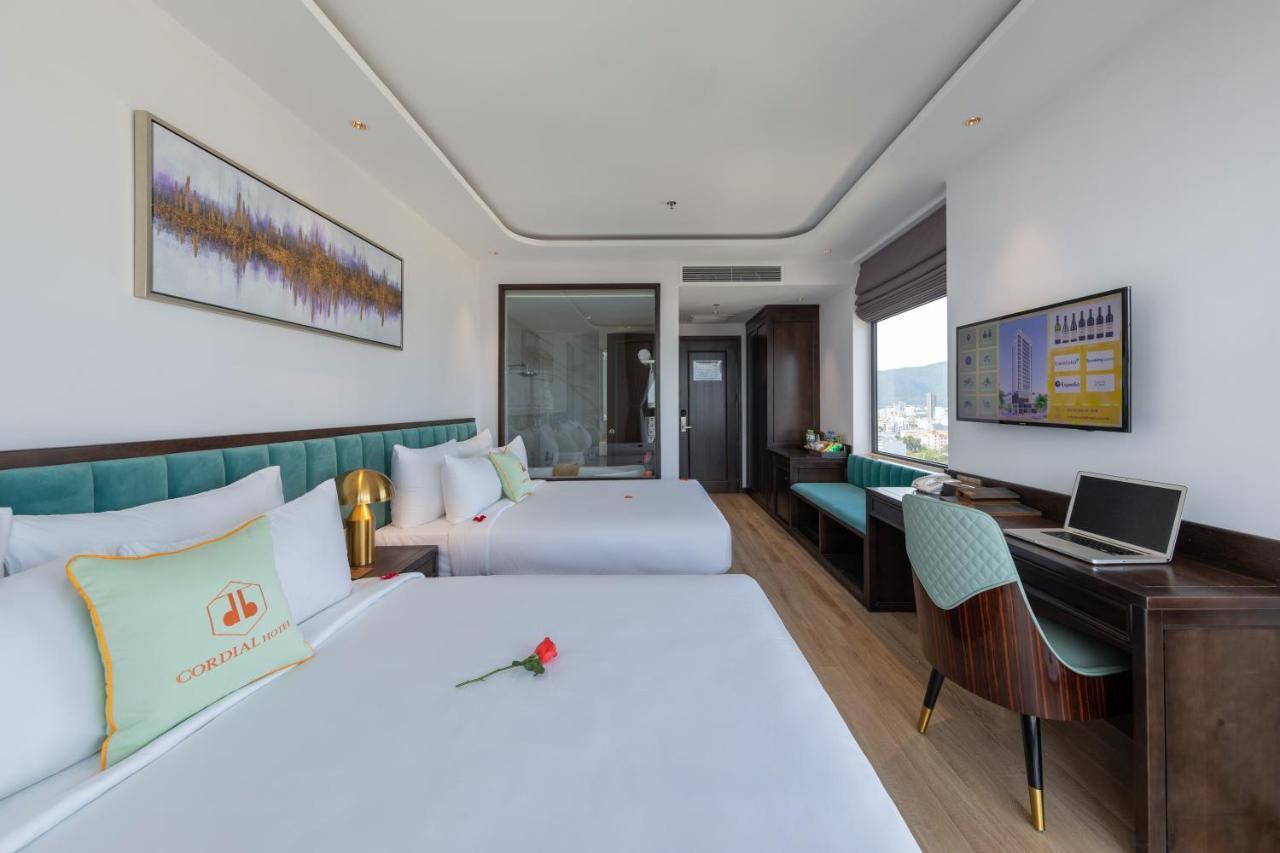 Cordial Grand Hotel Da Nang Beach - Infinity Rooftop Pool ภายนอก รูปภาพ